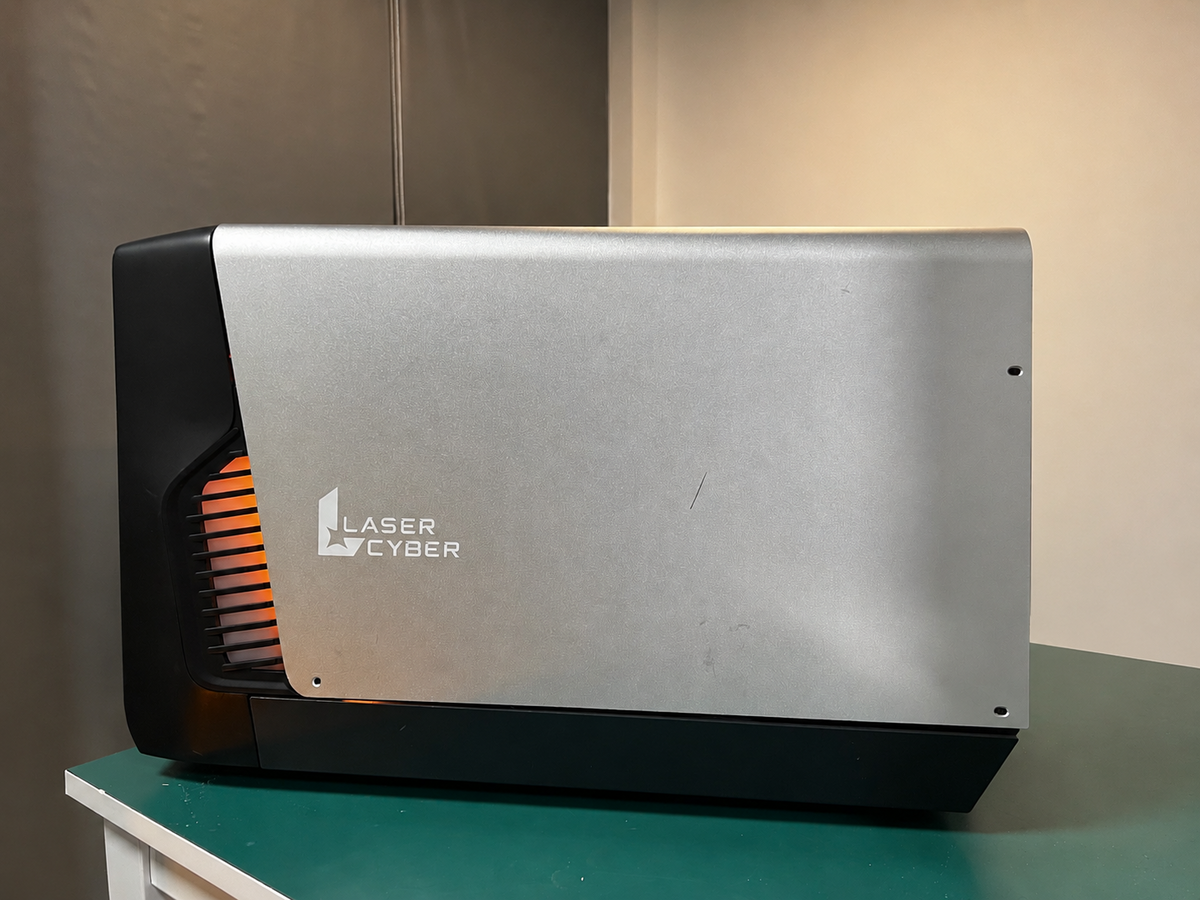 LaserCyber L1 Series Laser Welder